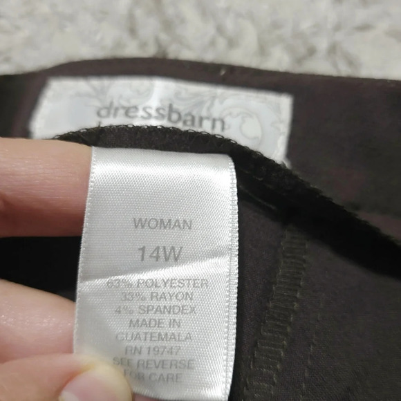 ✨️4/$20. Dk Chocolate Brown Stretch Pencil Skirt, Pleated Flared Hem - Picture 12 of 15